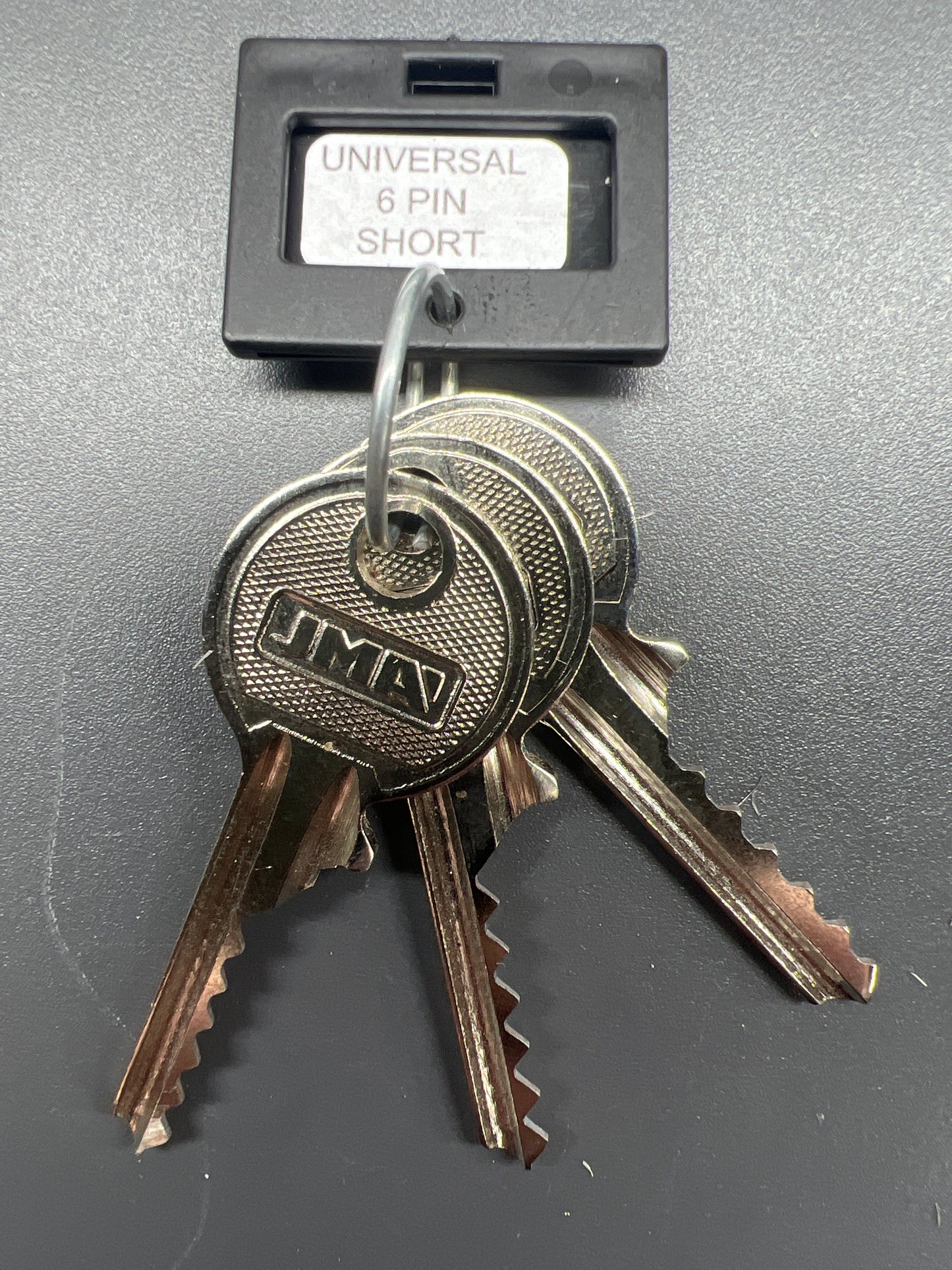 Universal 6 pin short