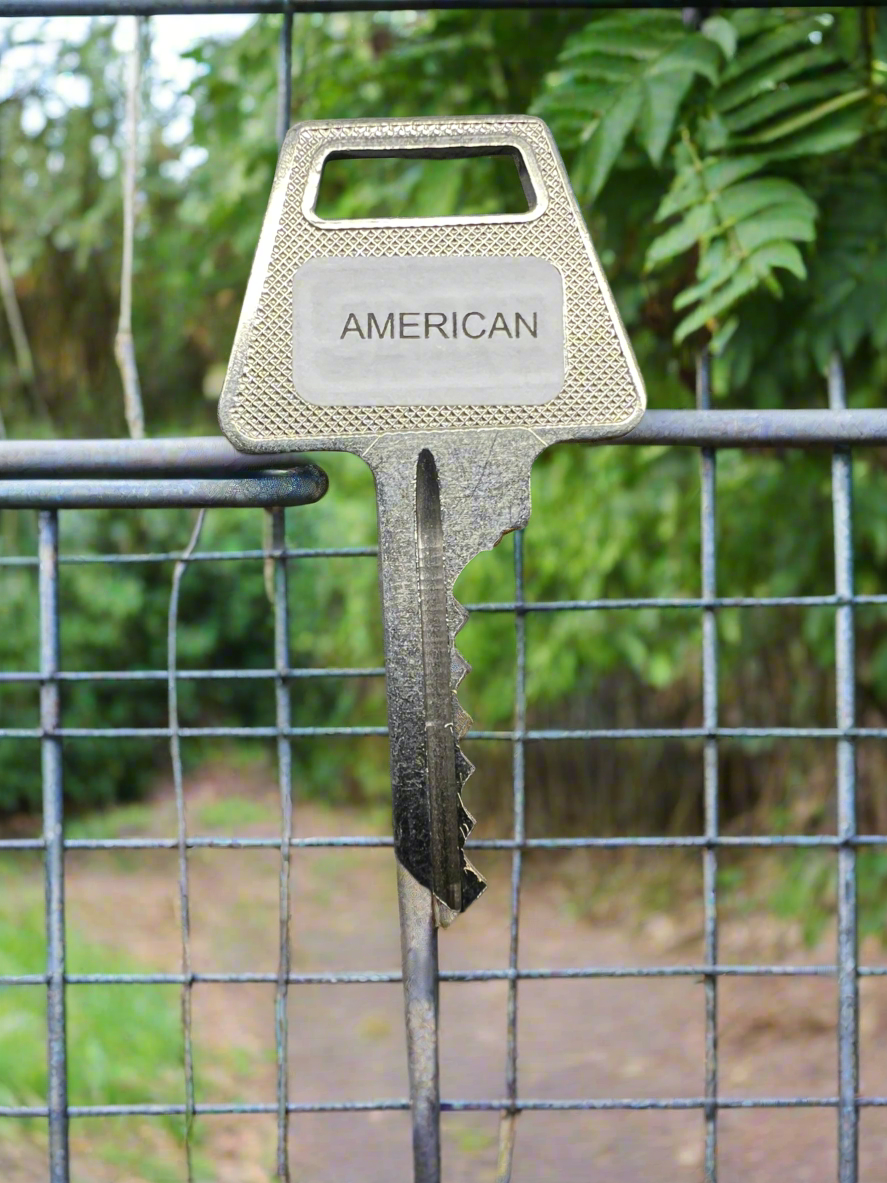 AMERICAN padlock bump key.