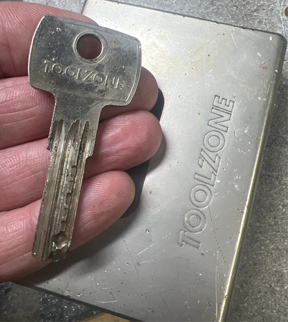 Corbin/universal dimple bump key